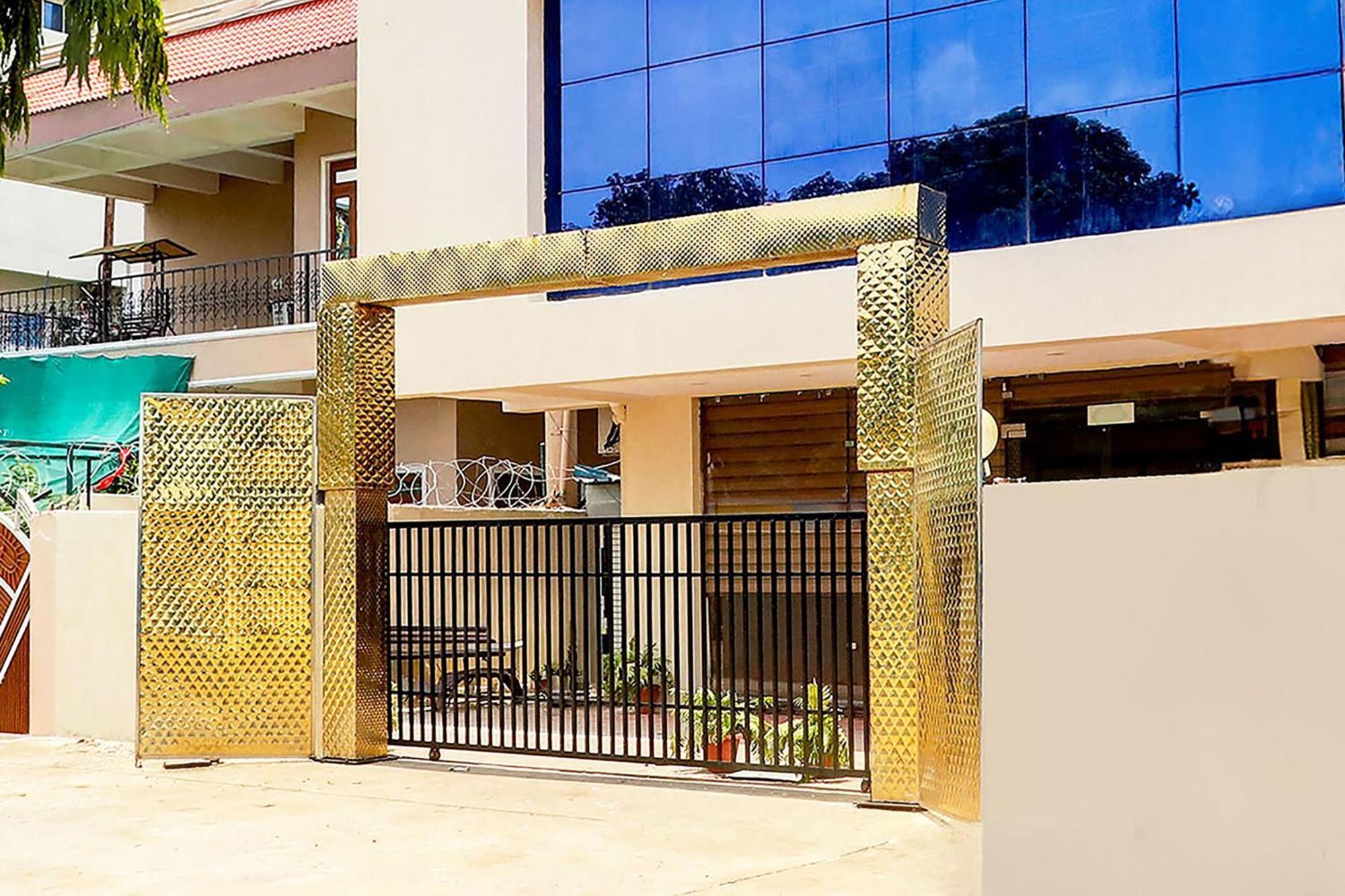 Super Townhouse Hoshangabad Road Near Aashima Mall Samarda Kaliāsot Exterior foto